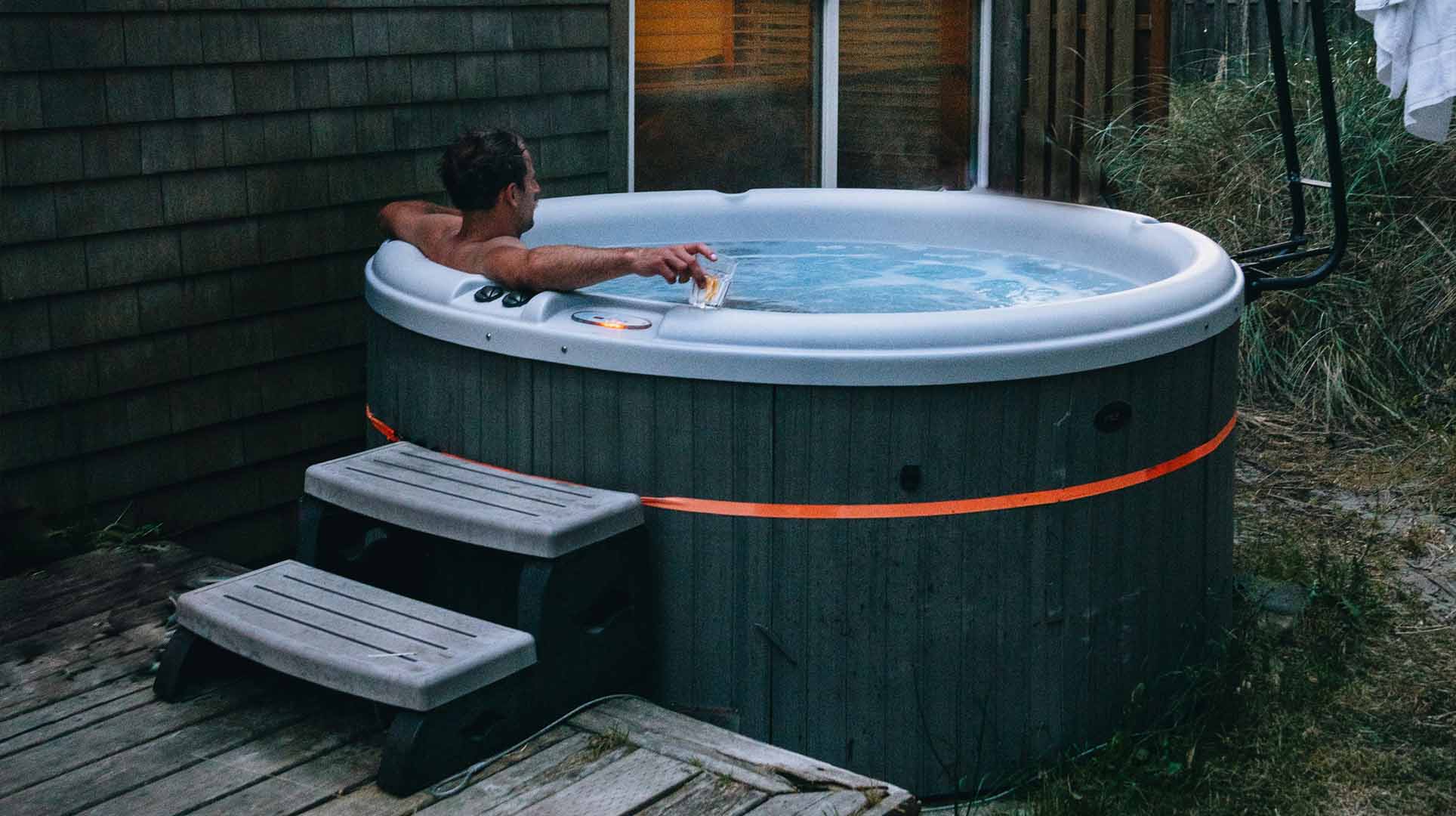 A portable hot tub offer a budget-friendly, portable spa experience.